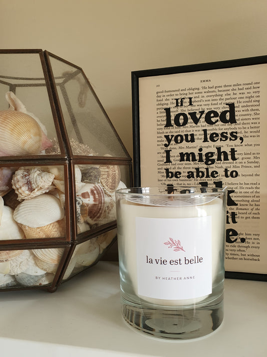 La Vie est Belle Woodwick Candle
