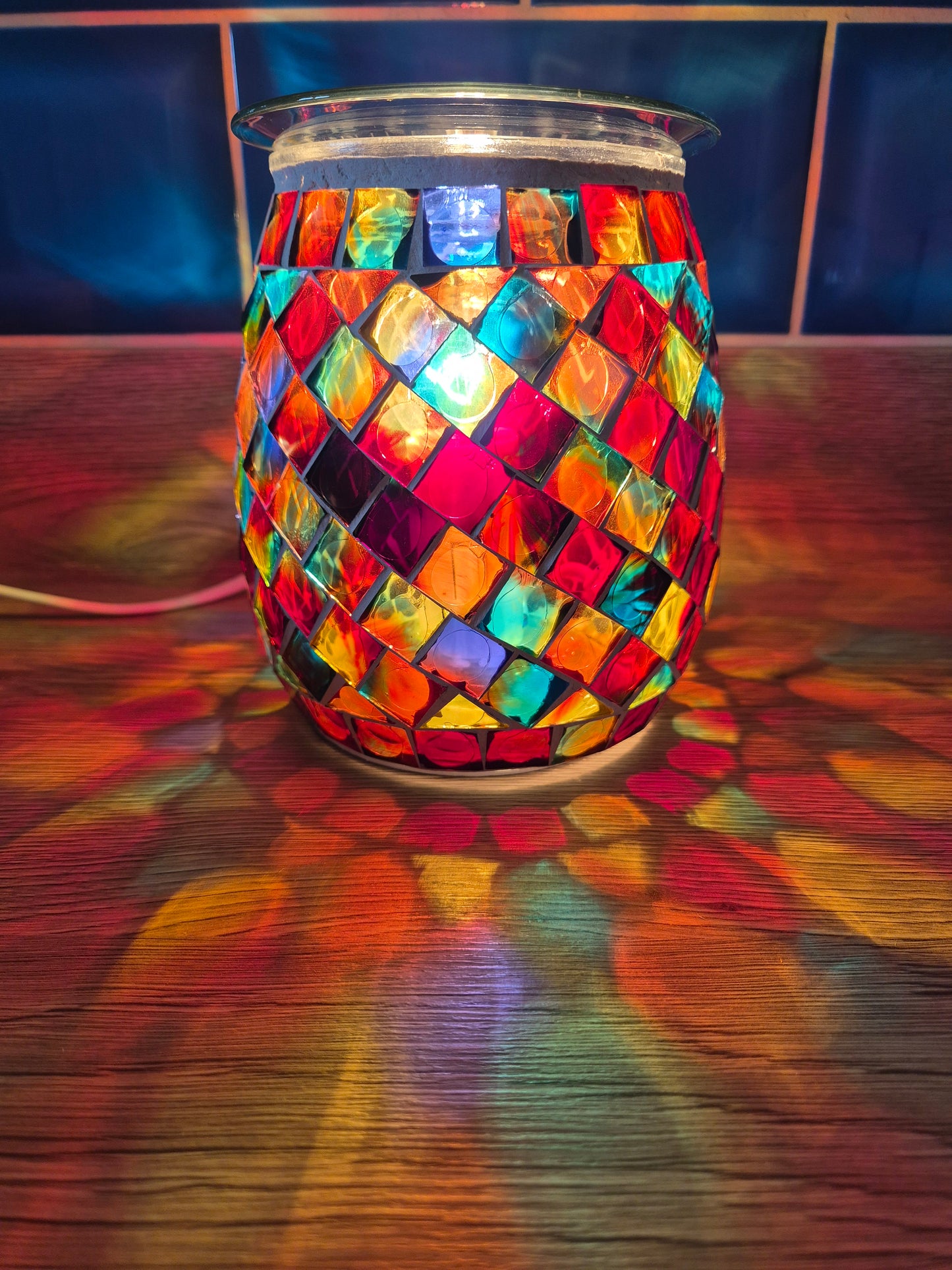 * NEW * Iris Rainbow Electric Wax Melt Burner