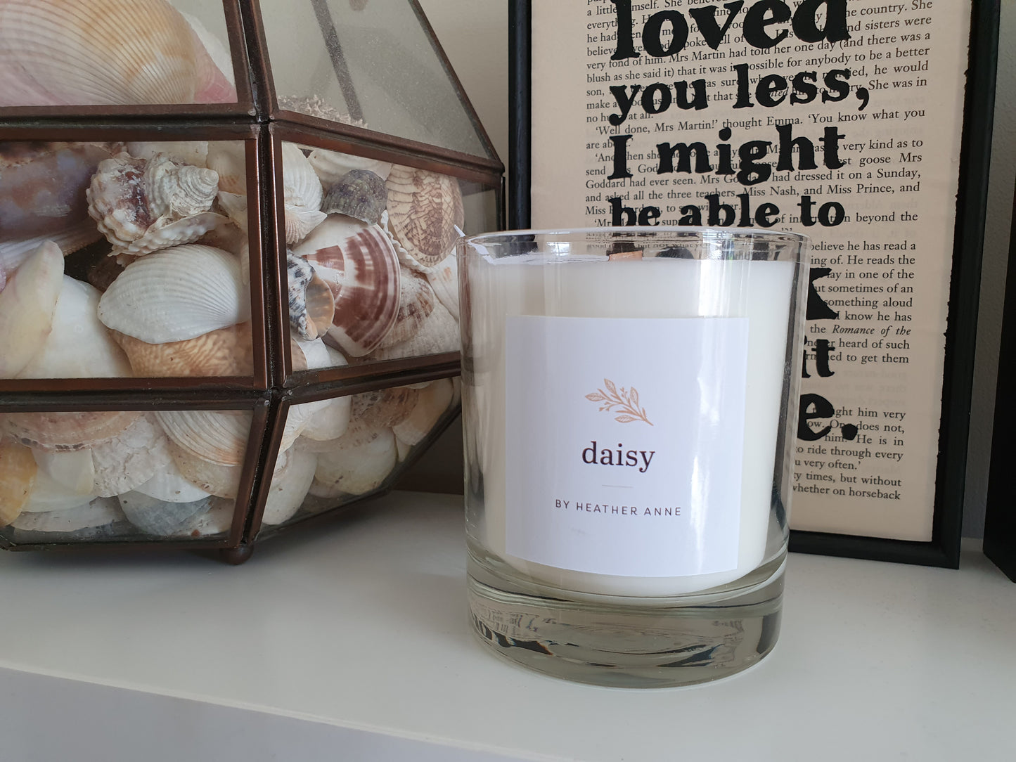 Daisy Woodwick Candle