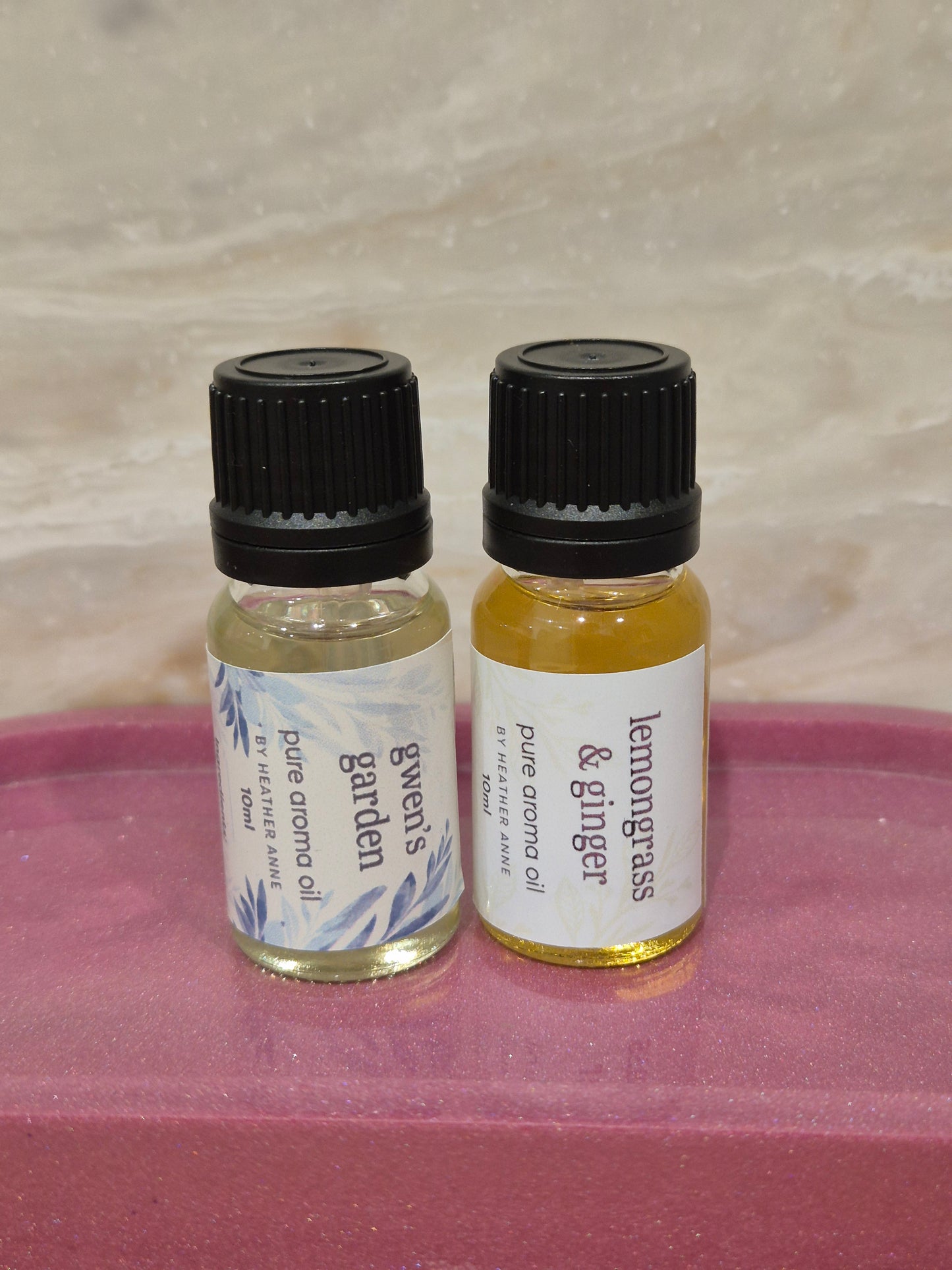 * NEW * Aroma Oils