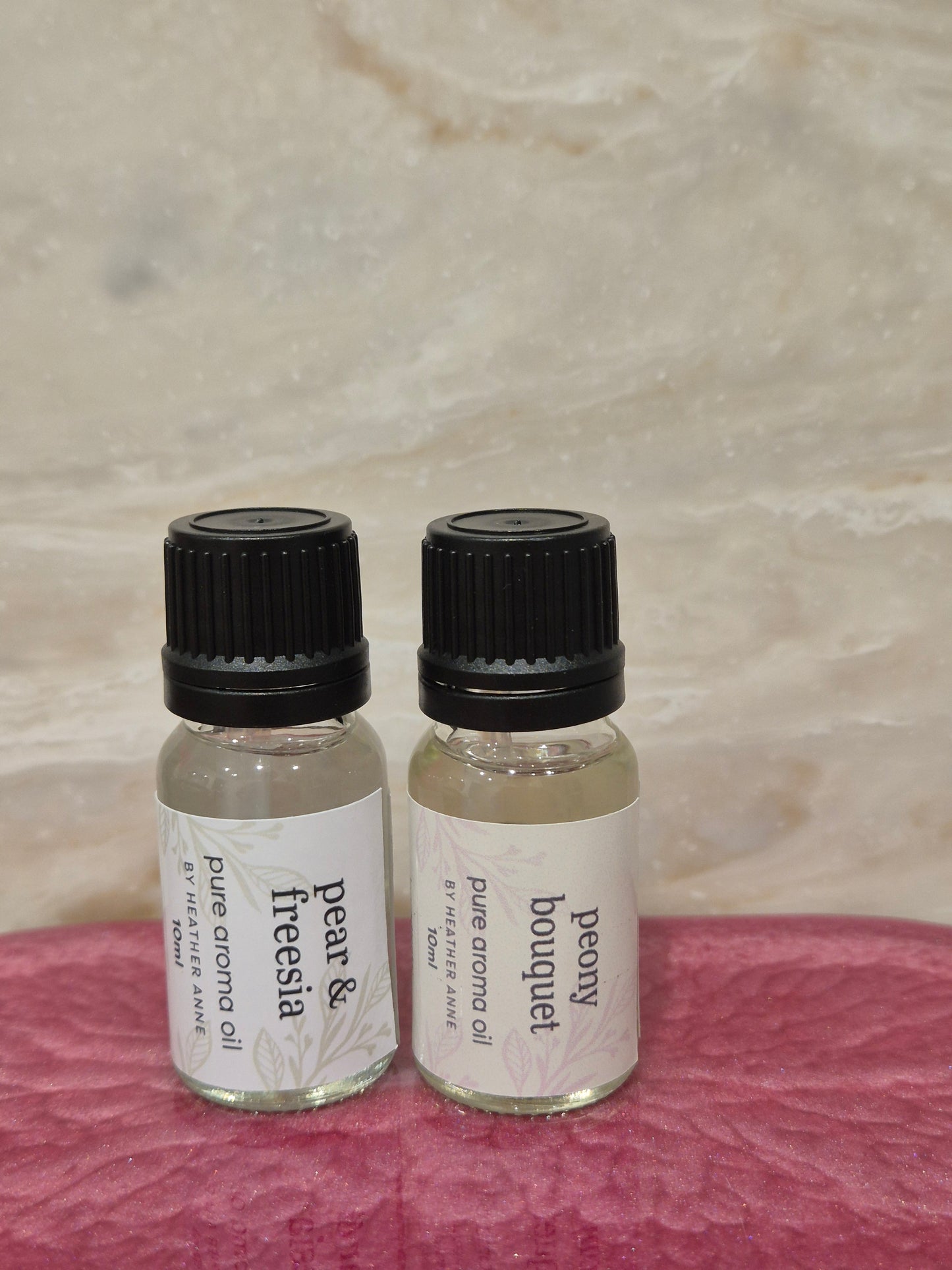 * NEW * Aroma Oils