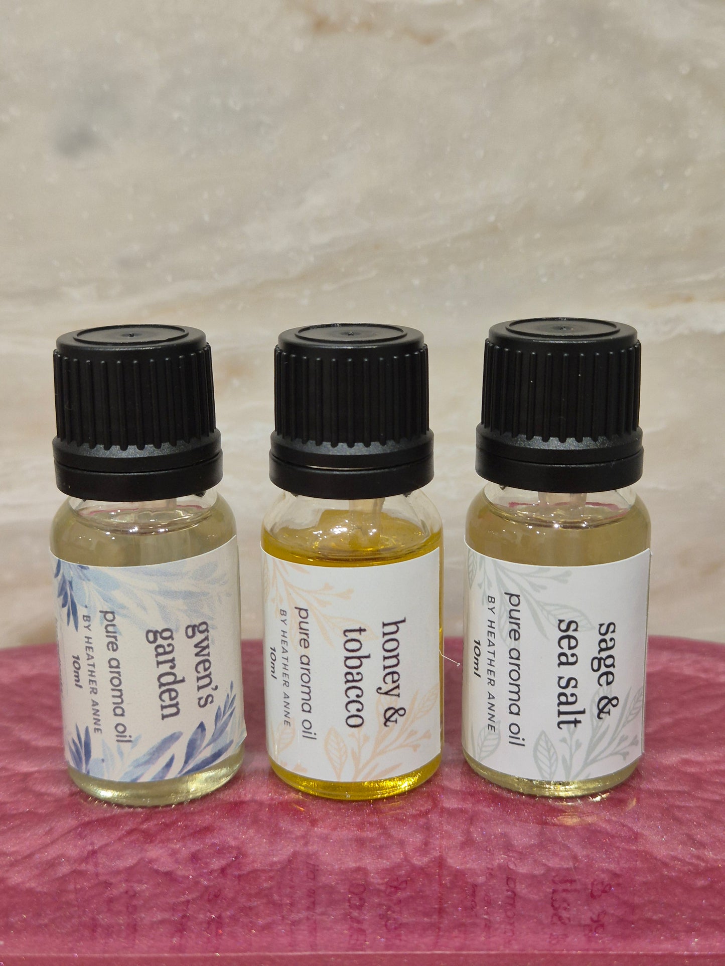 * NEW * Aroma Oils