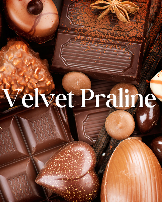 * NEW * Velvet Praline Woodwick Candle