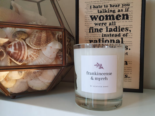 * NEW * Frankincense & Myrrh Woodwick Candle